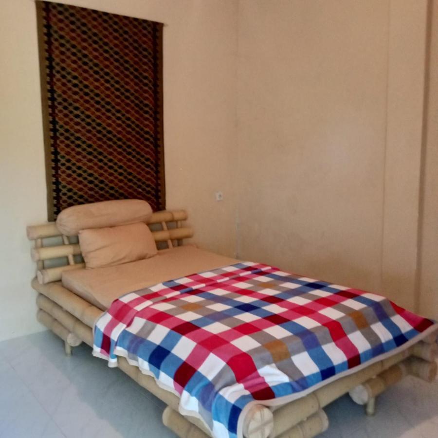 Sunrise Bukit Asam Homestay Kuta  Luaran gambar